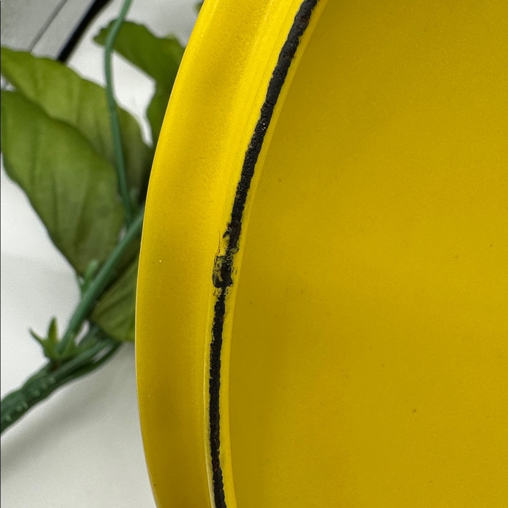 Dansk Designs Kobenstyle Yellow Enameled Dutch Oven & Lid. 2 Quart - Picture 11 of 17